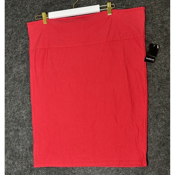Torrid Plus Size 2X Red Rayon Pencil Skirt, new Stretch Waist - Picture 1 of 5